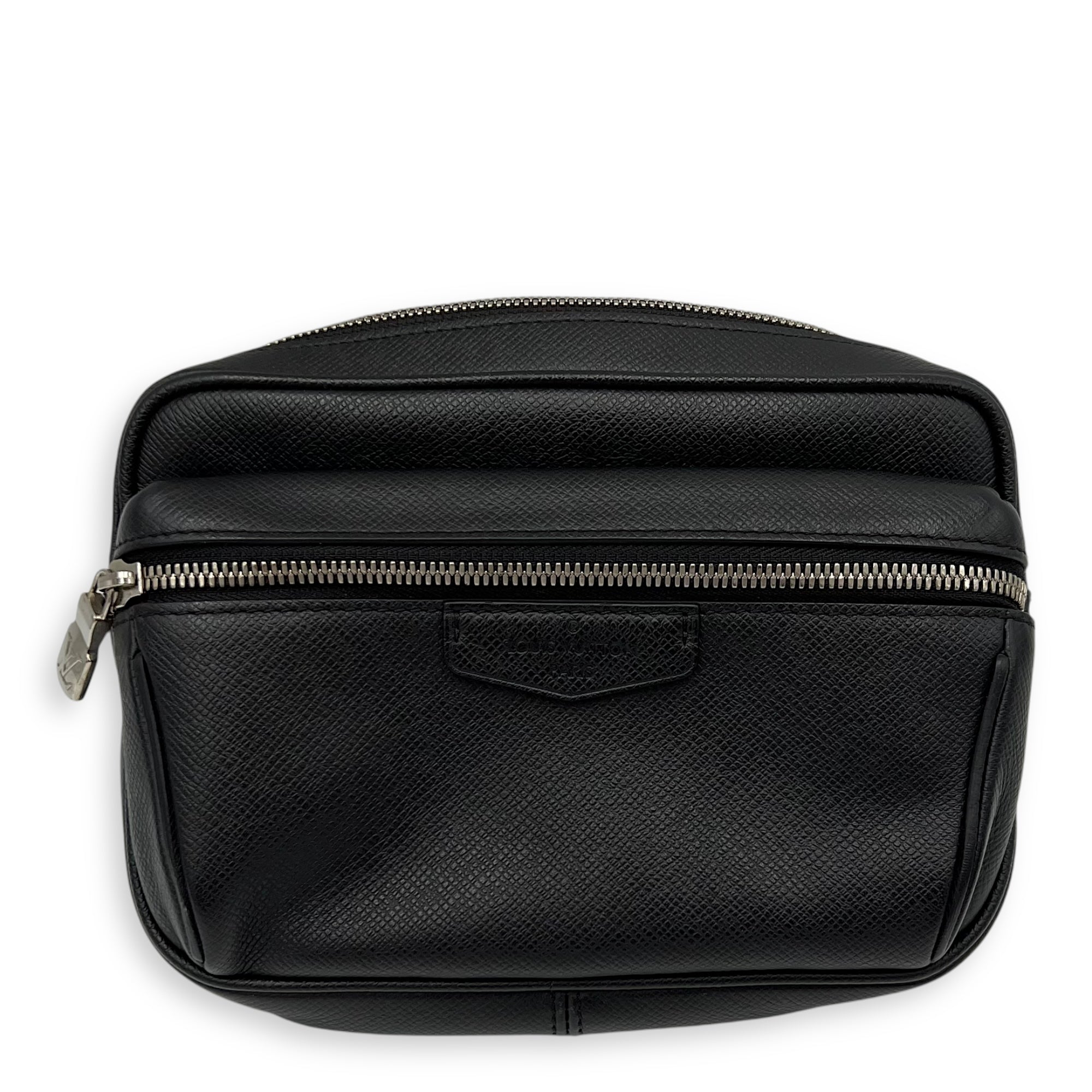 Louis Vuitton Outdoor Black Belt Bag in Taiga Leather, Silver hardware_1