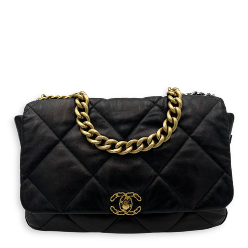 Chanel C19 Maxi Black Shoulder Bag in Lambskin, Mixed hardware_1