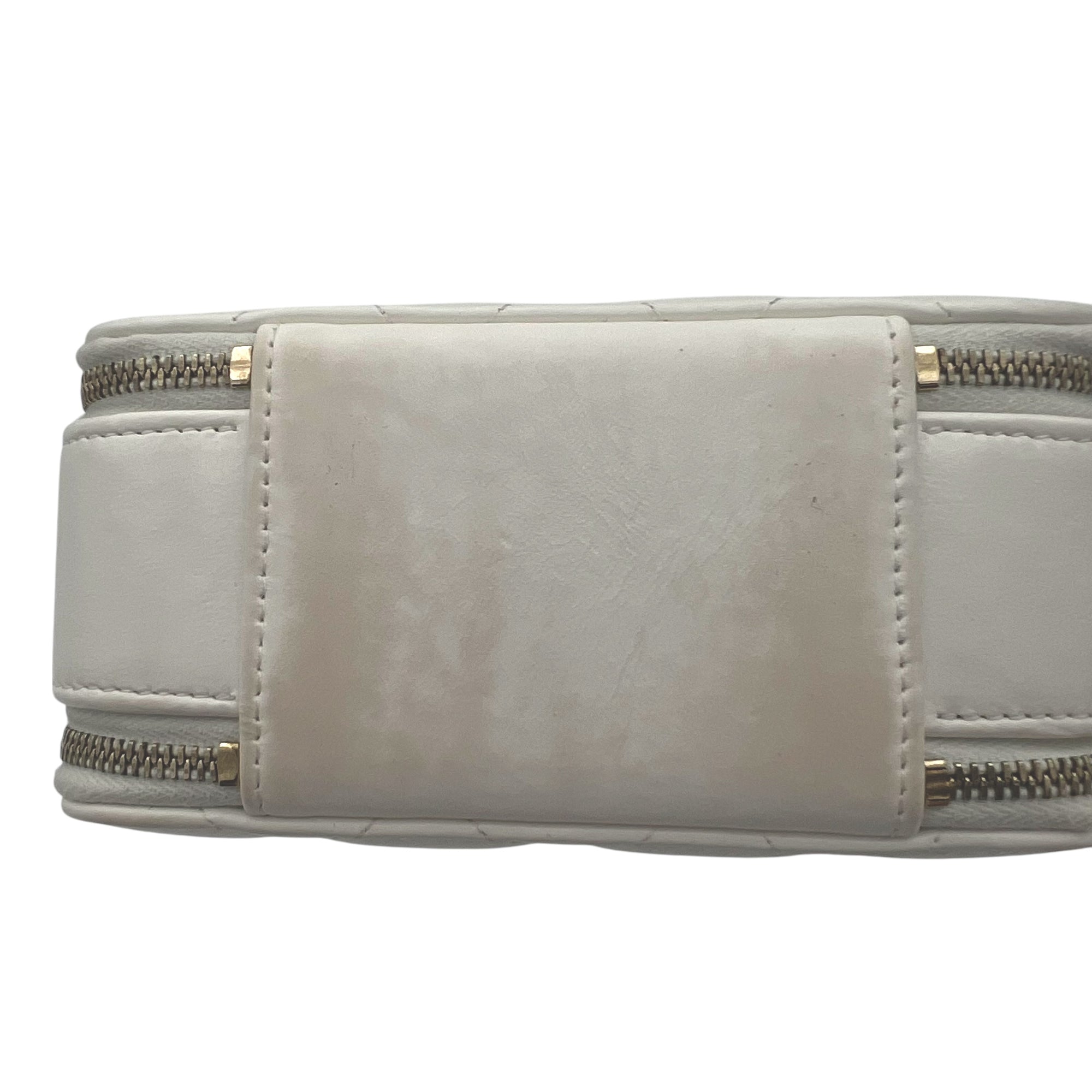 Chanel Vanity Top Handle Bag White in Calfskin, Gold hardware_1
