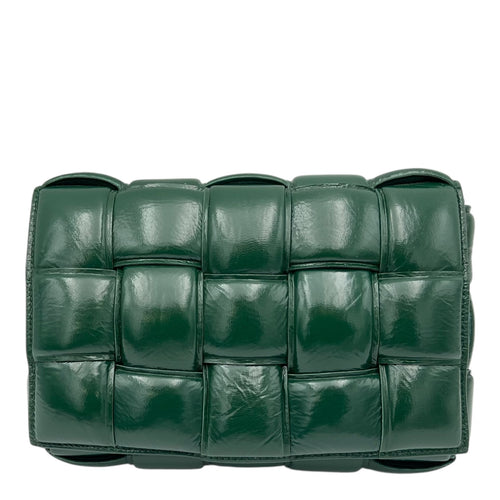 Bottega Veneta Cassette Shoulder Bag Green in Patent Leather, Gold hardware_1