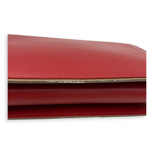 Salvatore Ferragamo Vara Bow Shoulder Bag Red in Calfskin, Gold hardware_15