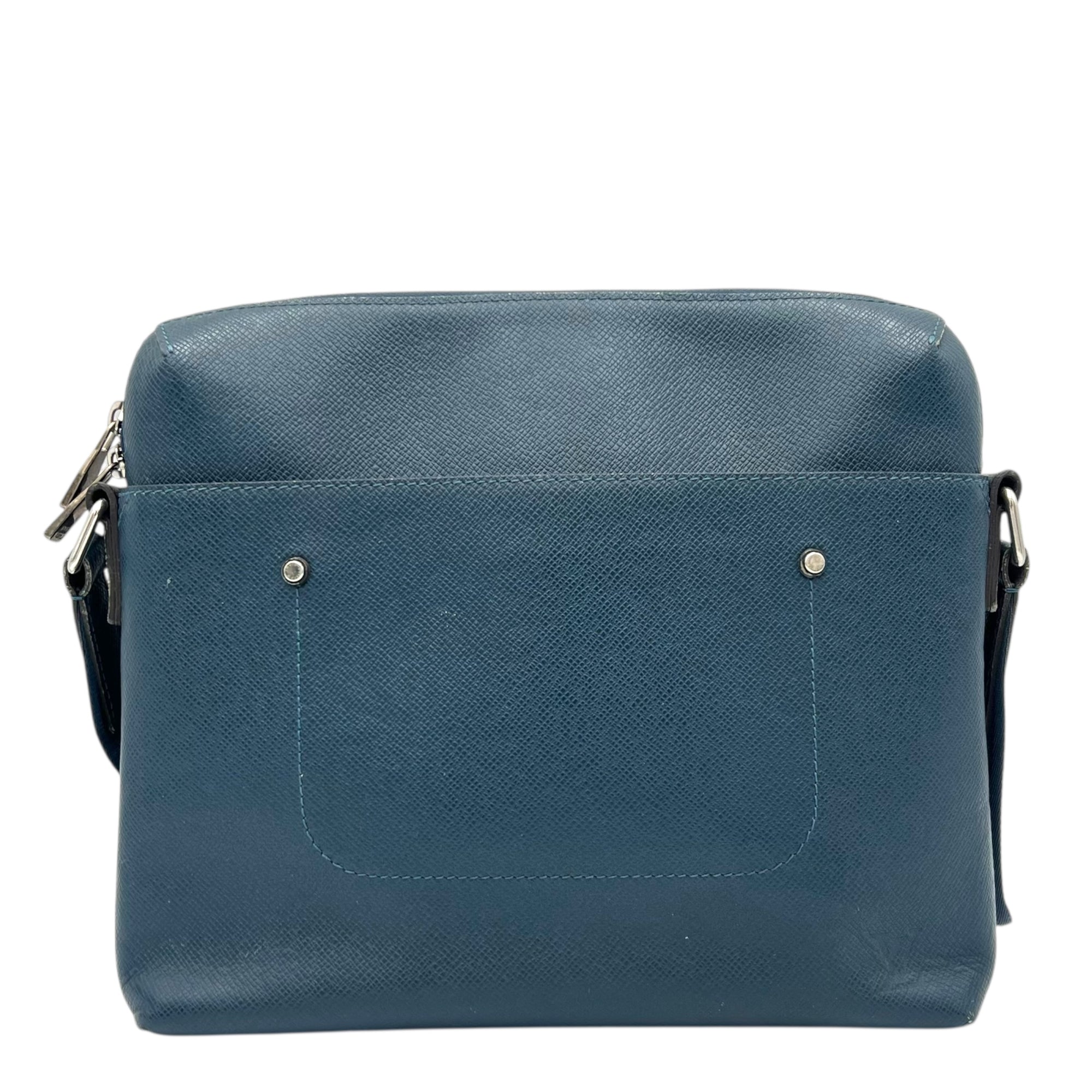 Louis Vuitton Grigori Messenger PM Blue in Taiga Leather, Silver hardware_1