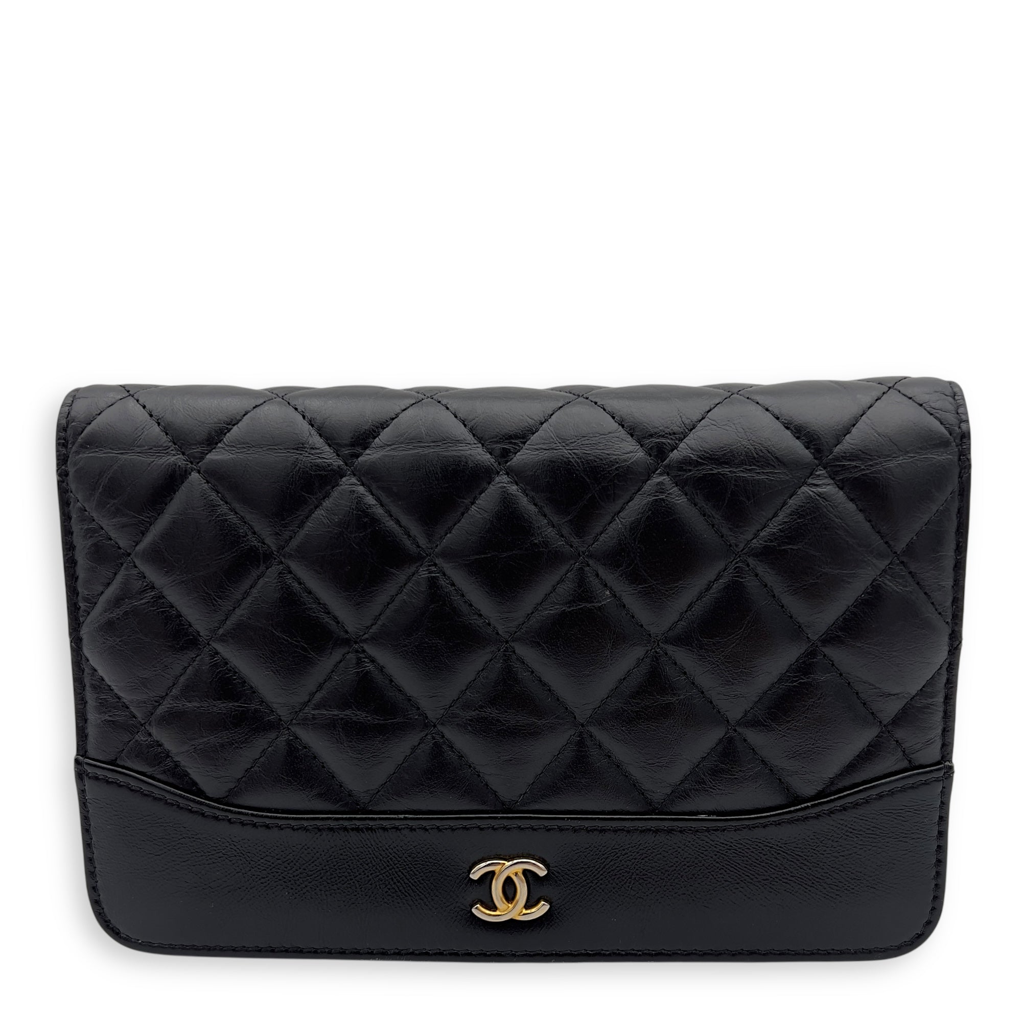Chanel Gabrielle Wallet On Chain Black in Calfskin, Gold hardware_1