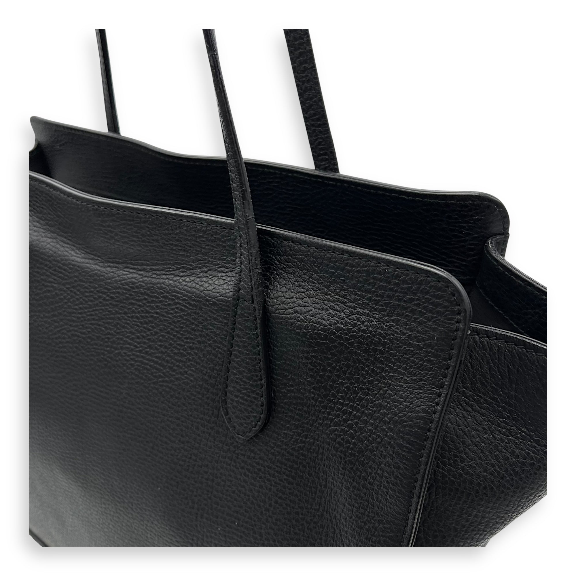 Gucci Interlocking G Tote Bag Black in Calfskin, Gold hardware_15