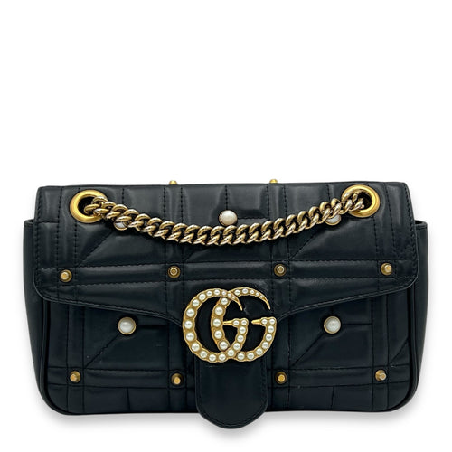 Gucci GG Marmont Shoulder Bag Black in Calfskin, Gold hardware_1