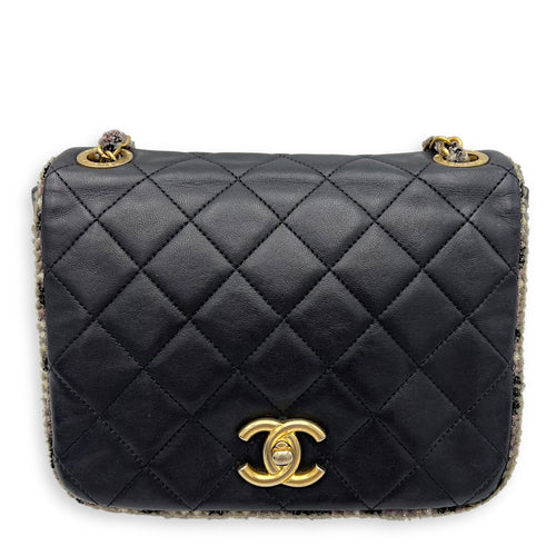 Chanel CC Crossbody Bag Black in Calfskin, Mixed hardware_1