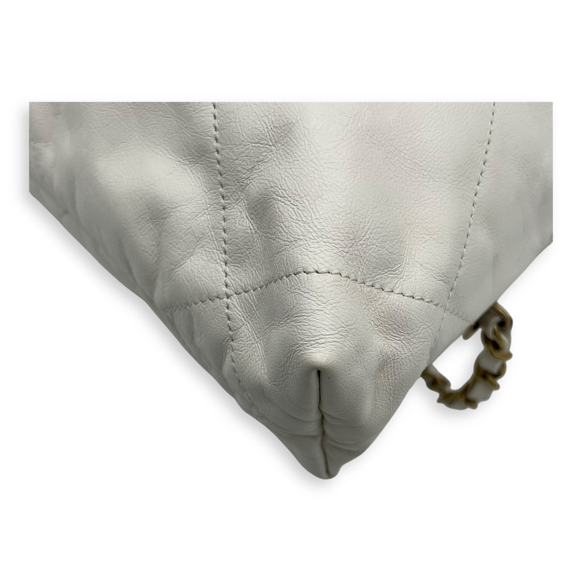 Chanel C22 Backpack White in Calfskin, Gold hardware_12