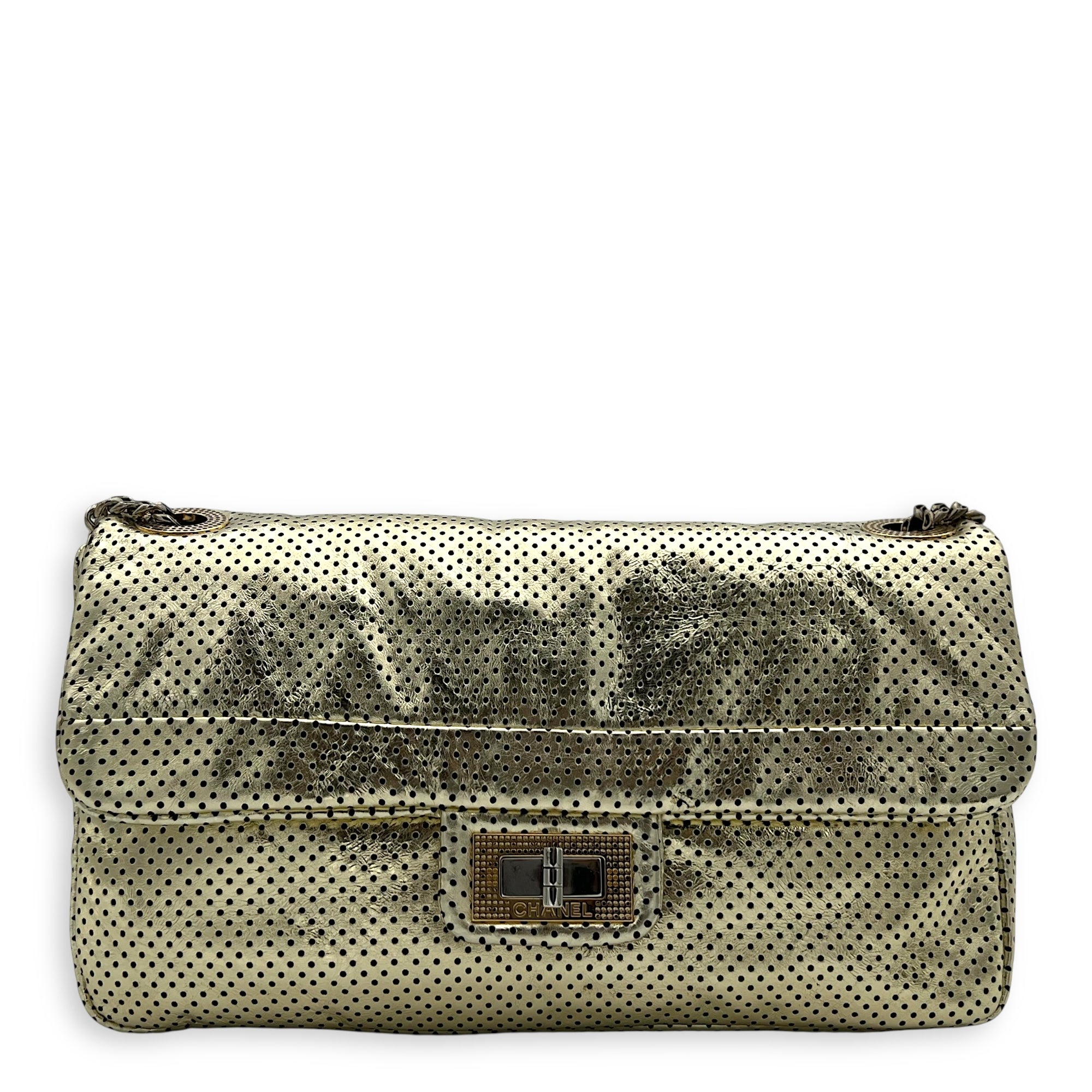 Chanel 2.55 Shoulder Bag Gold in Others, Gold hardware_1