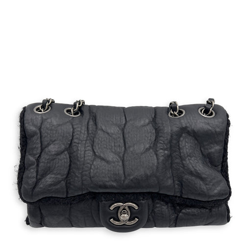 Chanel Paris Edinburgh Chic Knit Shoulder Bag Black in Calfskin, Silver hardware_1