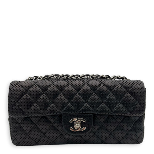 Chanel East West Black Shoulder Bag in Calfskin, Silver hardware_10