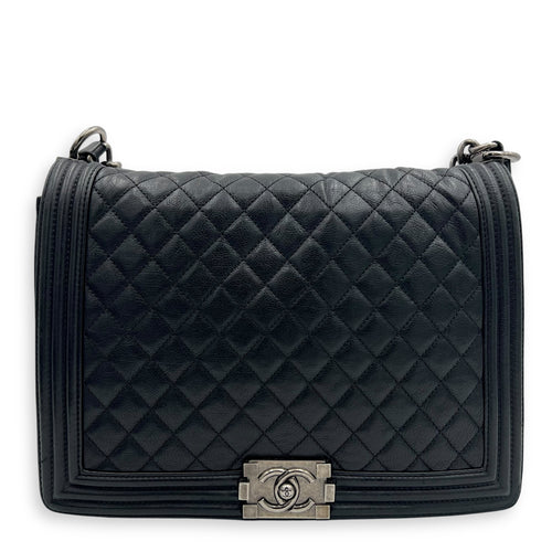 Chanel Boy Shoulder Bag Large Black in Calfskin, Ruthenium hardware_1