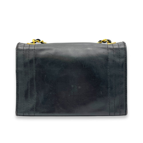 CC Shoulder Bag Black in Calfskin, Gold hardware