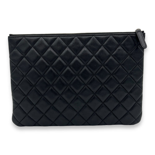 Quilted Pouch Black in Lambskin, Silver hardware