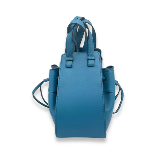 Hammock Crossbody Bag Small Blue in Calfskin, Gold hardware