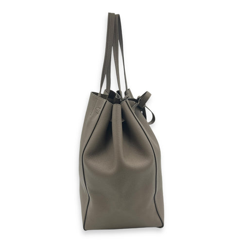 Phantom Cabas Grey Tote Bag in Calfskin, Gold hardware