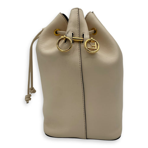 Mon Tresor NA Bucket Bag White in Calfskin, Gold