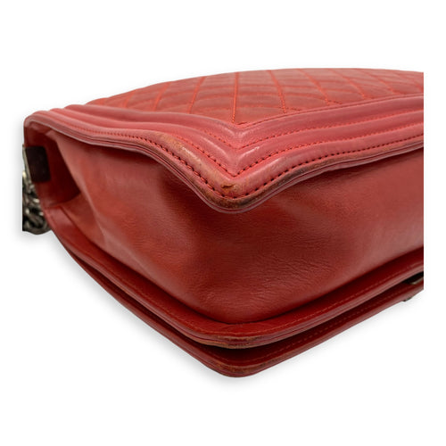 Boy Shoulder Bag Red in Lambskin, Ruthenium hardware