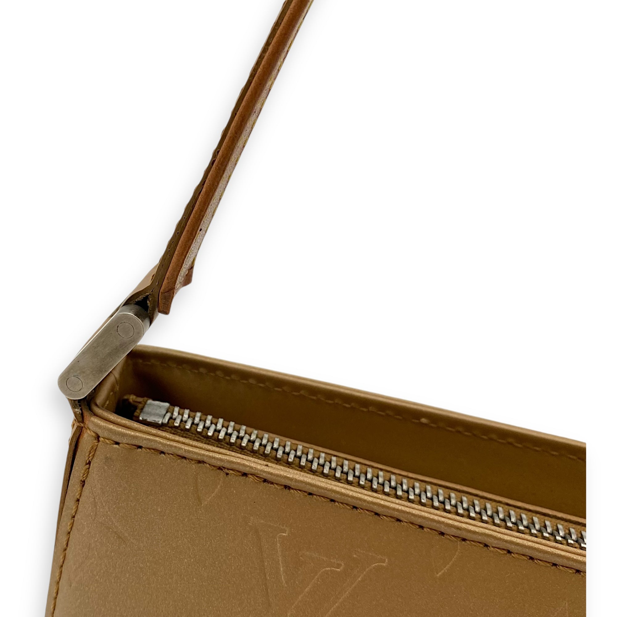 Mat Fowler Shoulder Bag Gold in Calfskin, Silver hardware