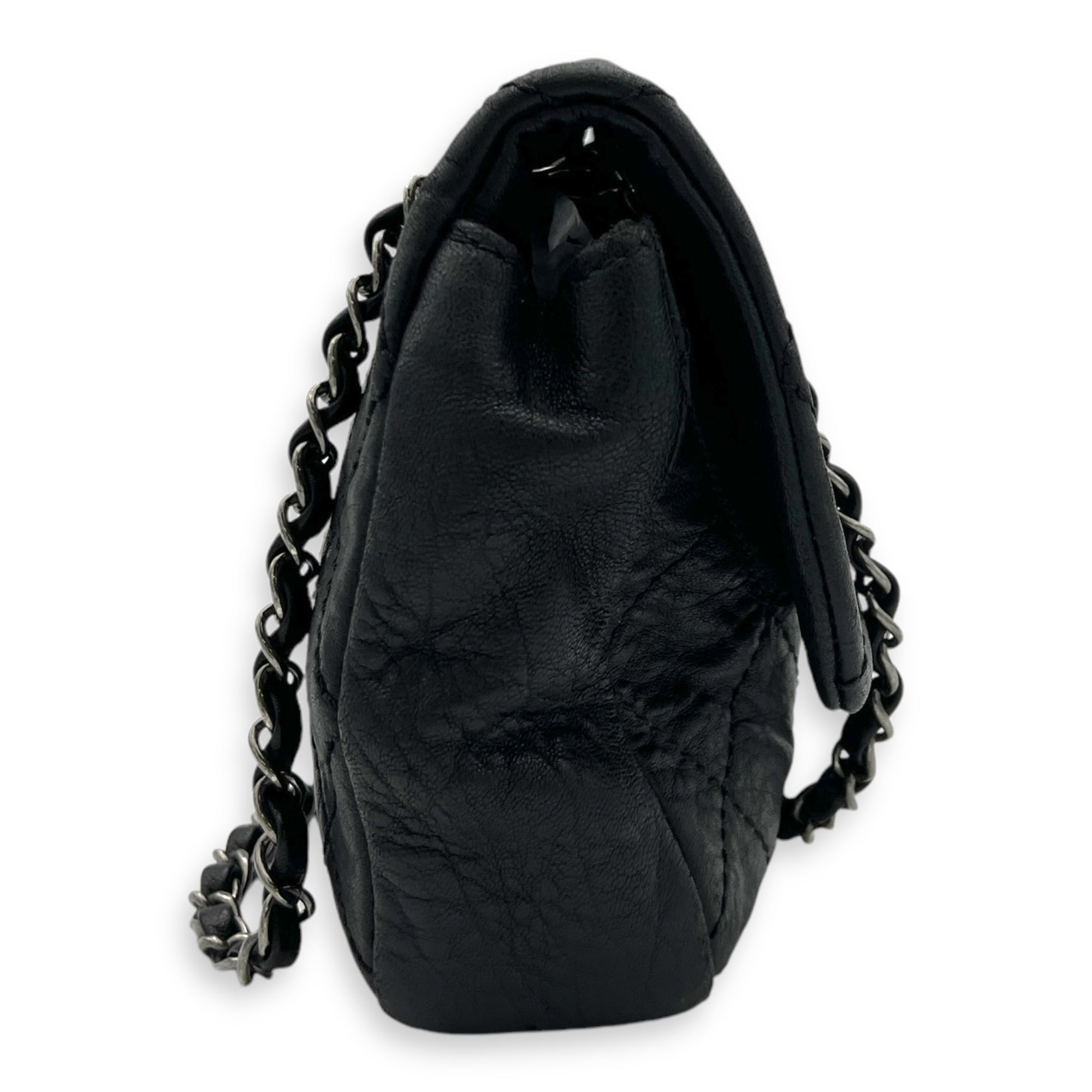 Le Marais Classic Flap Black Shoulder Bag in Calfskin, Ruthenium hardware