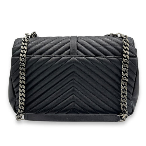 Saint Laurent College Large Black Shoulder Bag in Calfskin, Silver hardware_2