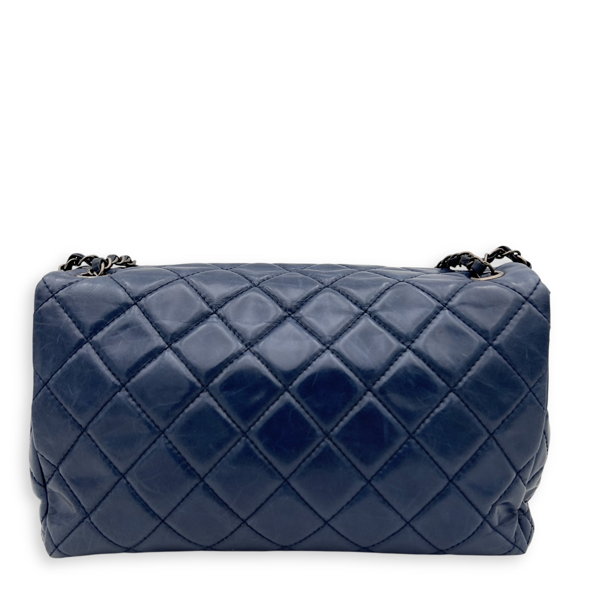 Chanel Flap Blue Shoulder Bag in Calfskin, Ruthenium hardware_2