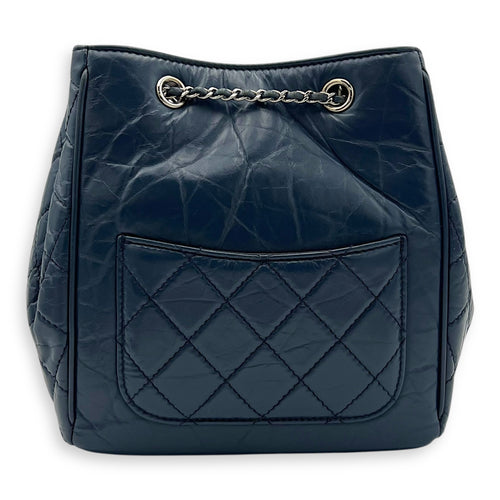 Chanel Quilted Seasonal Bucket Bag Blue in Calfskin, Gold hardware_2