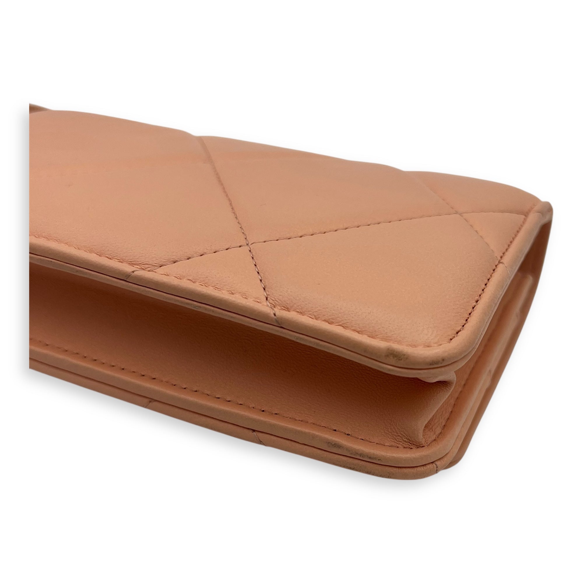 Chanel C19 Wallet On Chain Peach in Lambskin, Mixed hardware_13