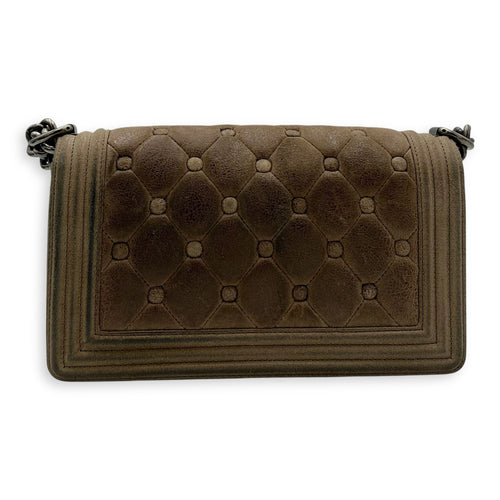 Chanel Boy Shoulder Bag Brown in Suede Leather, Ruthenium hardware_2