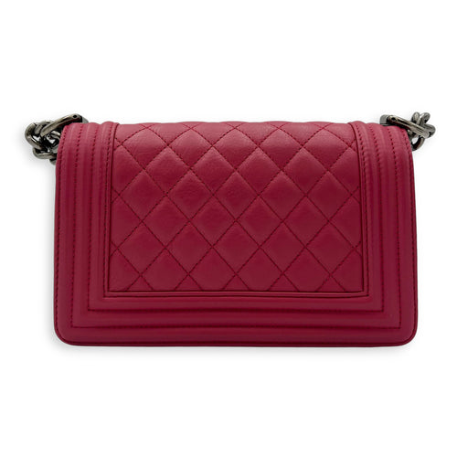 Chanel Boy Shoulder Bag Pink in Calfskin, Ruthenium hardware_2