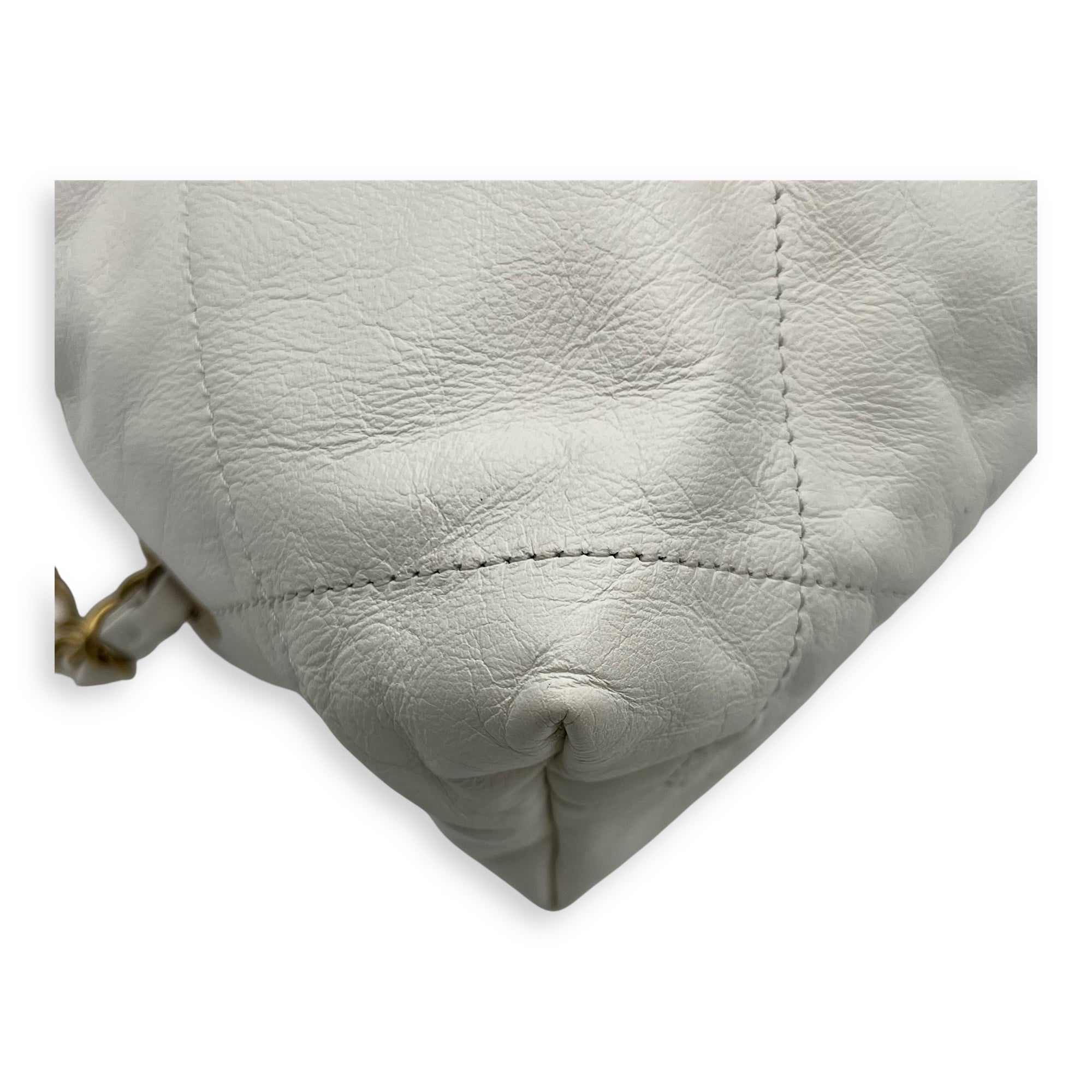 Chanel C22 Backpack White in Calfskin, Gold hardware_11