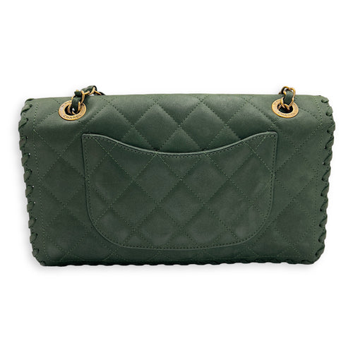 Chanel Happy Stitch Green Shoulder Bag in Calfskin, Gold hardware_2
