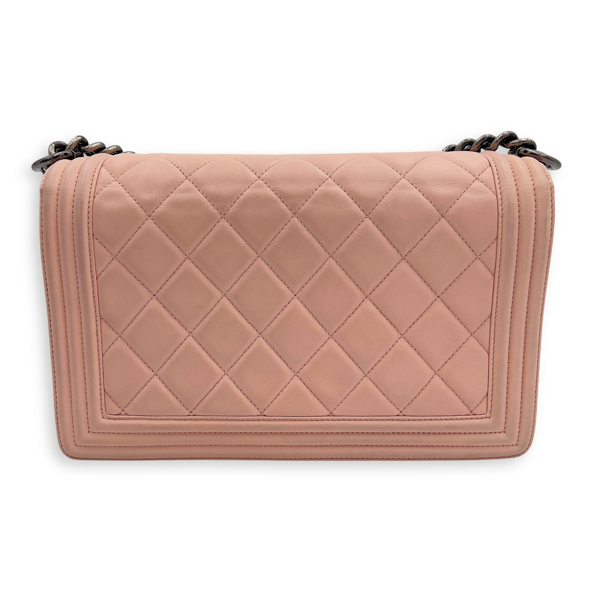 Chanel Boy Medium Pink Shoulder Bag in Calfskin, Ruthenium hardware_2