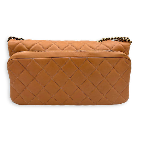 Chanel Quilted Zip Back Pocket Flap Shoulder Bag Brown in Calfskin, Gold hardware_2