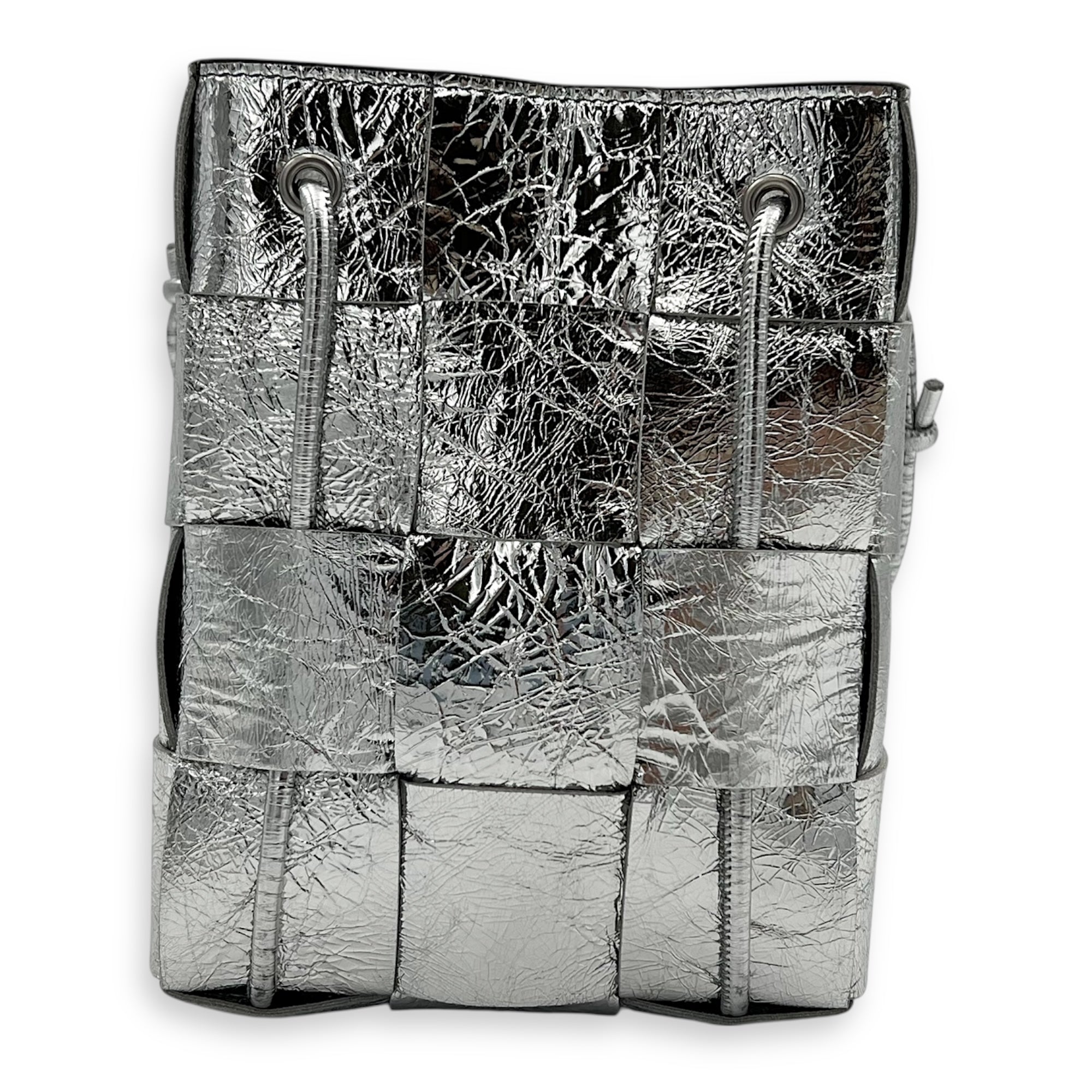 Bottega Veneta Cassette Backpack Silver in Calfskin, Silver hardware_2