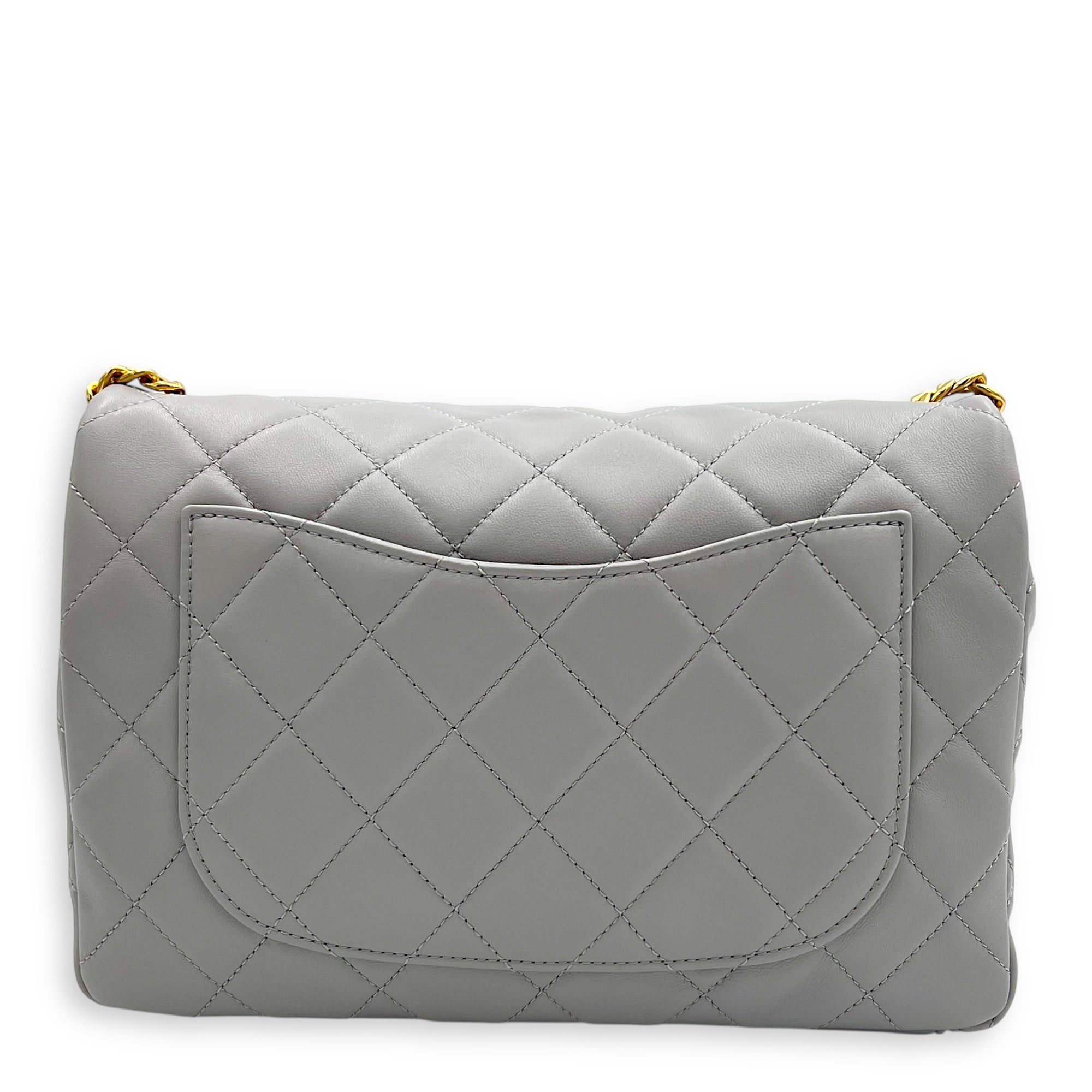 Chanel CC Quilted Grey Shoulder Bag in Lambskin, Gold hardware_2