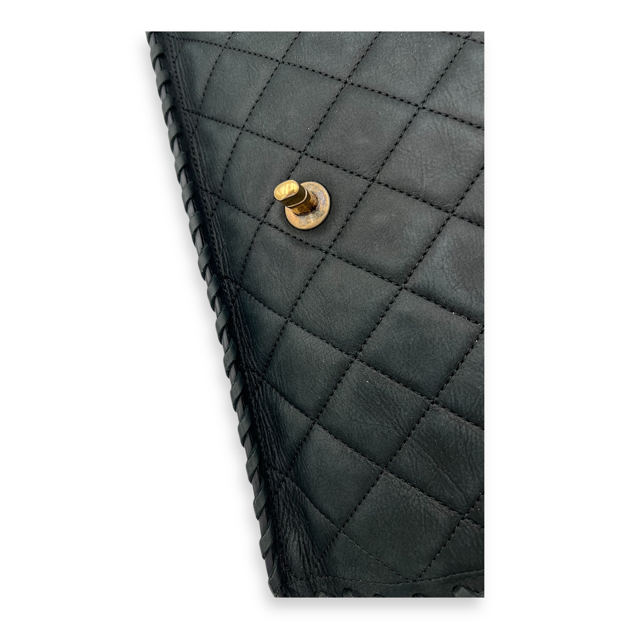 Chanel Happy Stitch CC Black Shoulder Bag in Suede Leather, Gold hardware_11