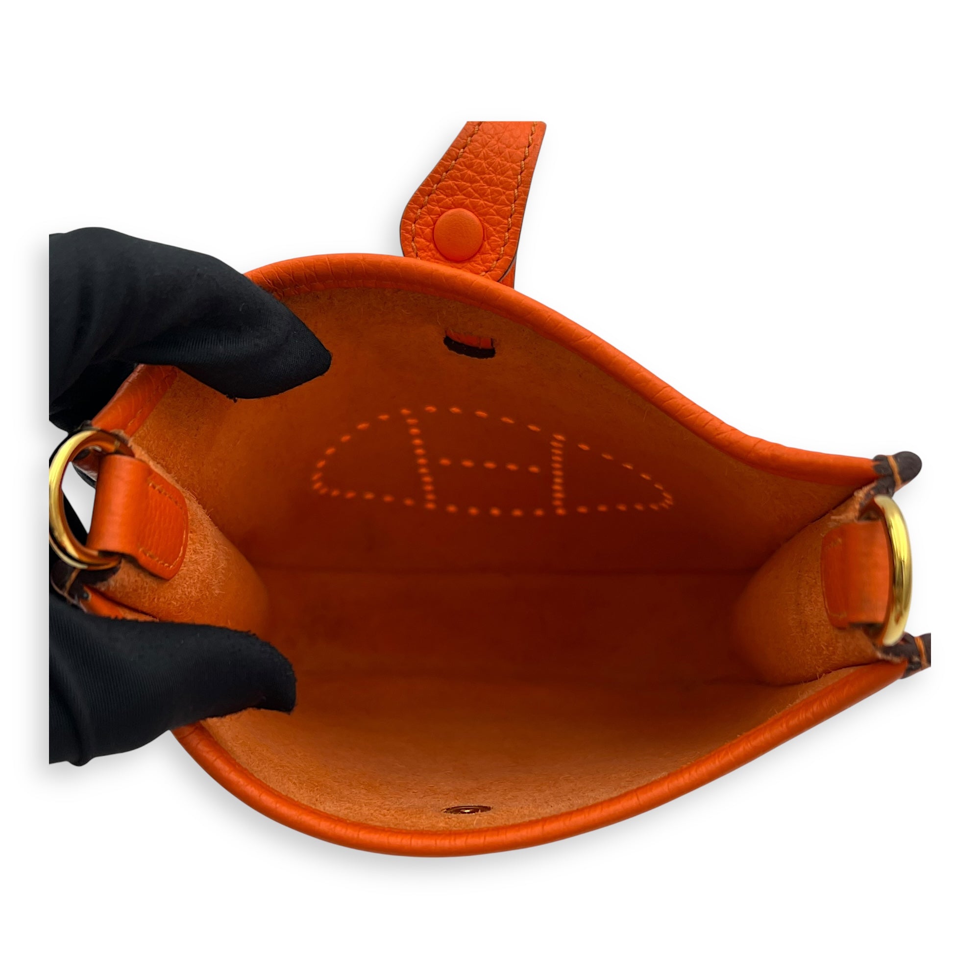 Hermès Evelyne Orange in Clemence, Gold hardware_6