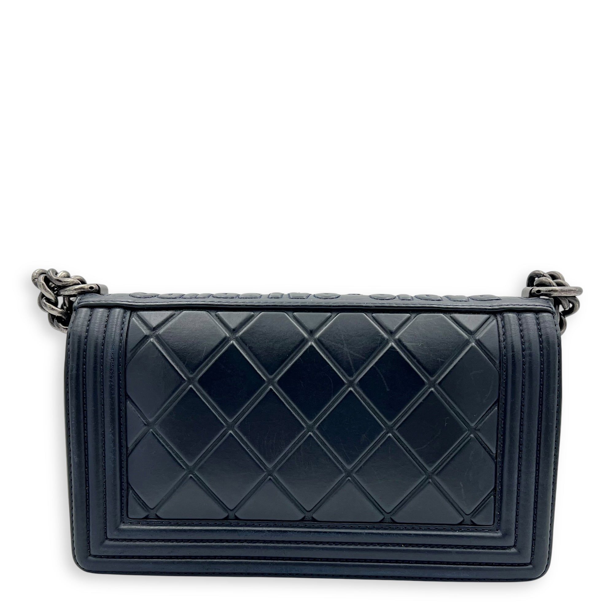 Chanel Boy Medium Blue Shoulder Bag in Lambskin, Ruthenium hardware_2