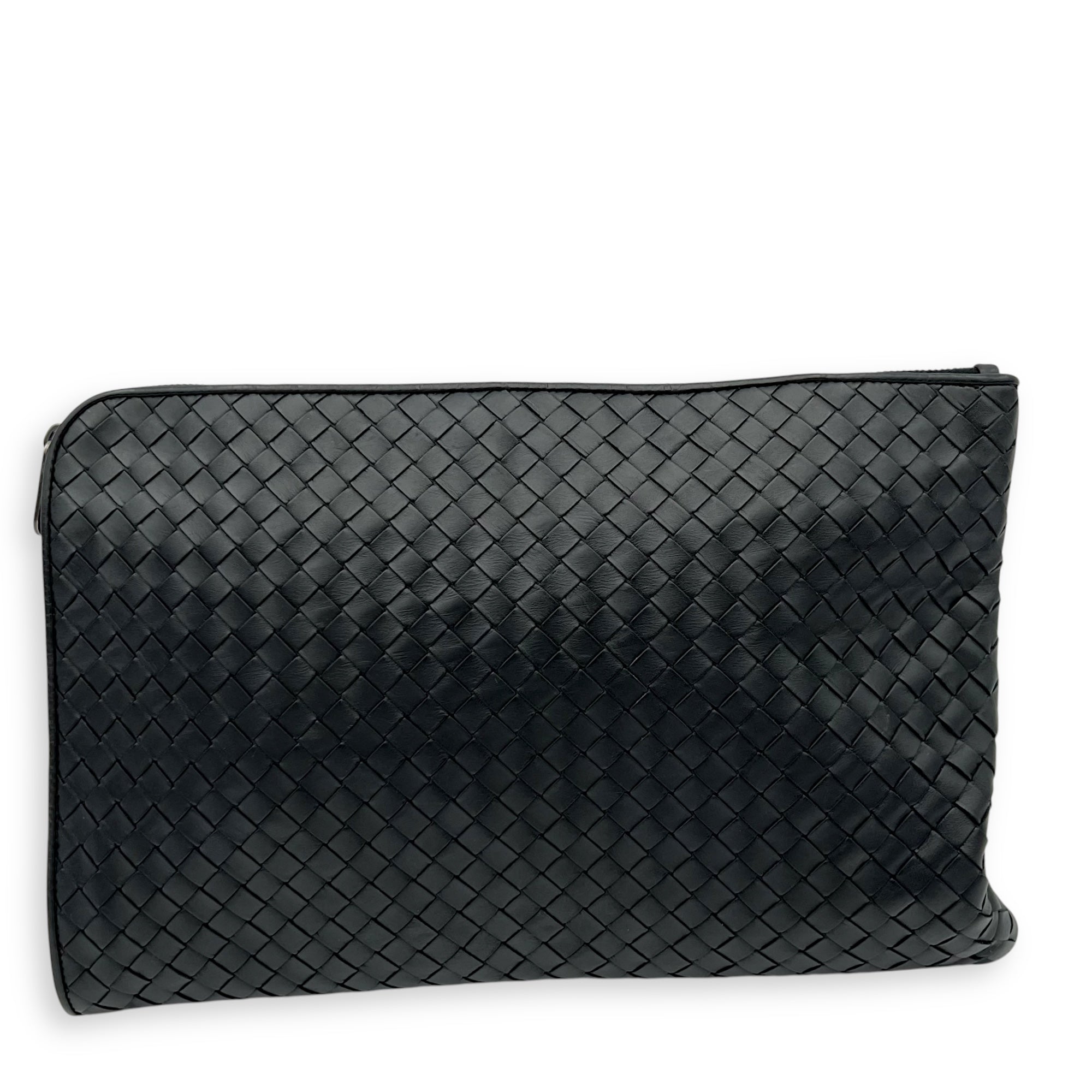 Bottega Veneta Intrecciato Pouch Black in Lambskin, Silver hardware_2