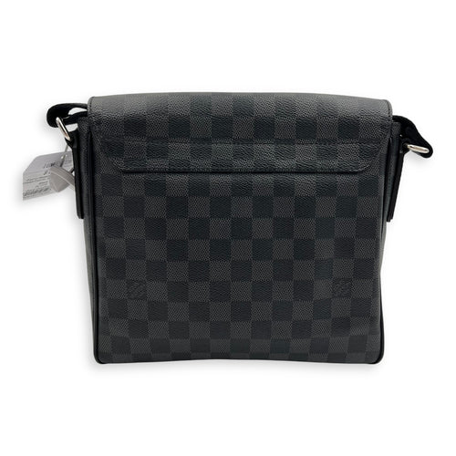 Louis Vuitton District Messenger PM Black in Coated Canvas, Silver hardware_2
