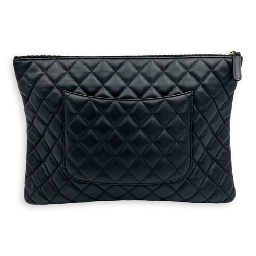 Chanel Classic Pouch Black in Lambskin, Gold hardware_2