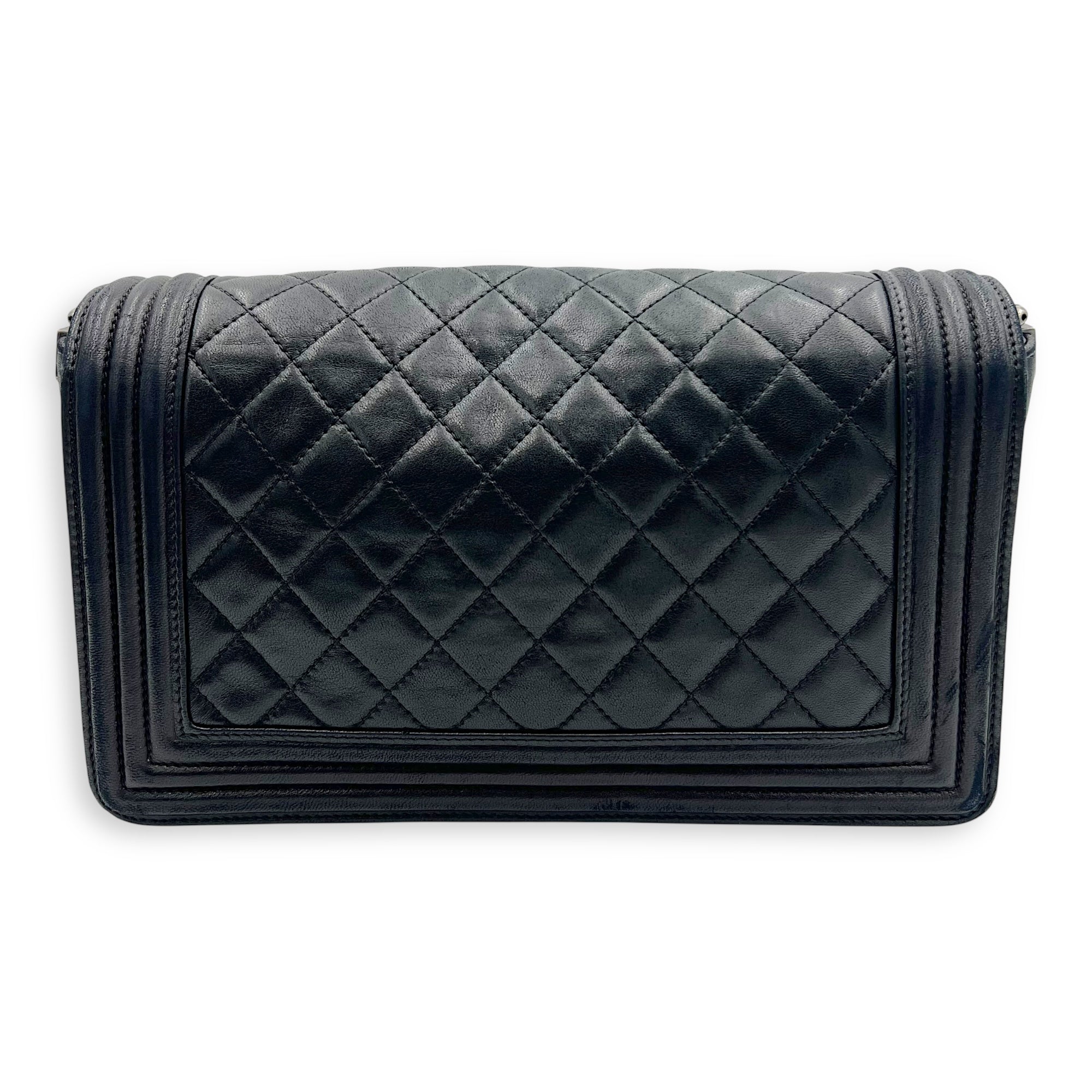 Chanel Boy Medium Black Shoulder Bag in Lambskin, Ruthenium hardware_2