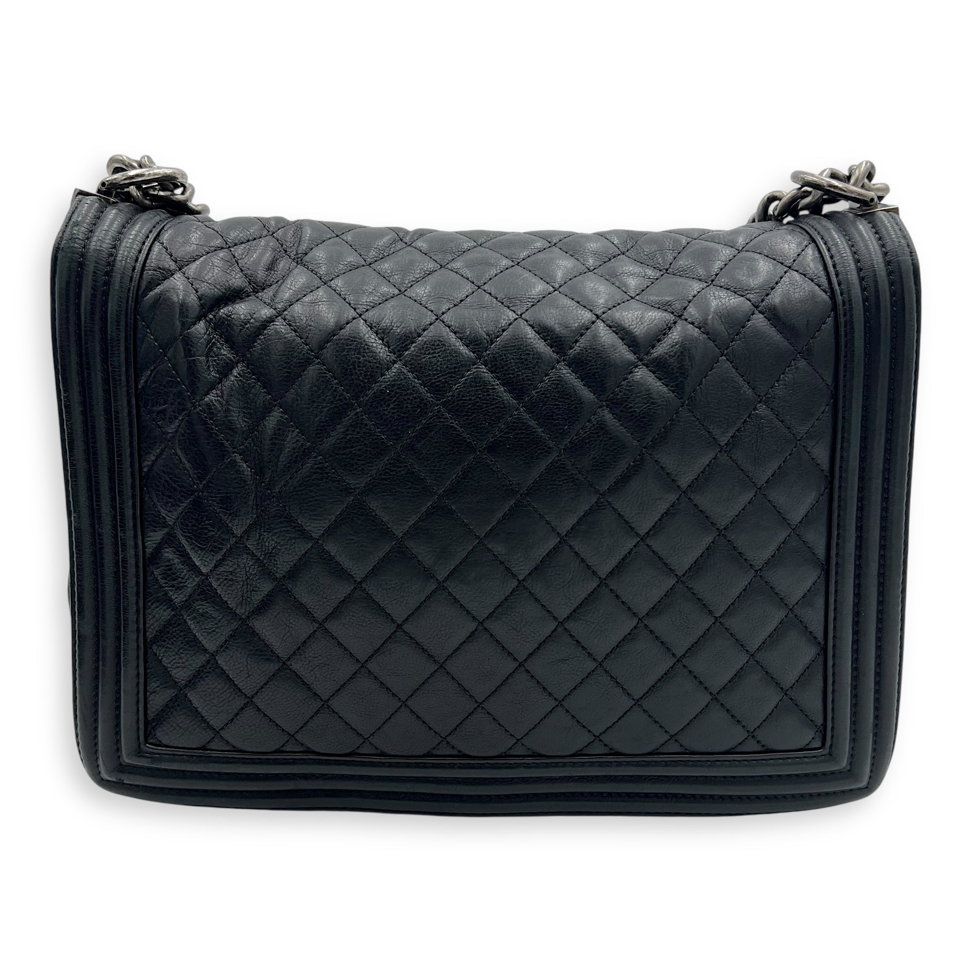 Chanel Boy Shoulder Bag Large Black in Calfskin, Ruthenium hardware_2