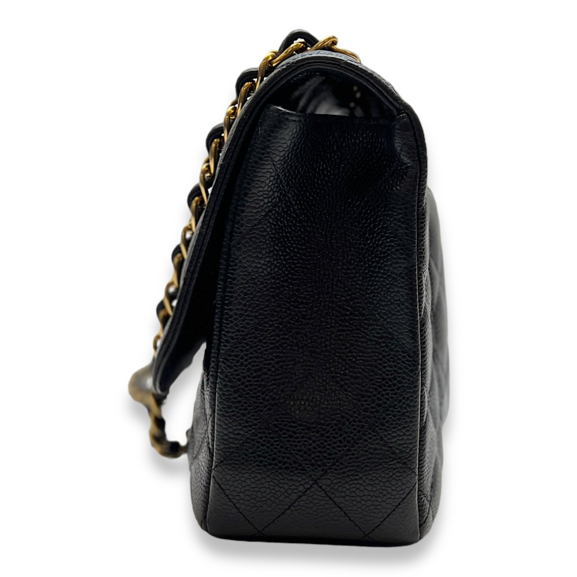 Classic Jumbo Black Shoulder Bag in Caviar Leather, Gold hardware