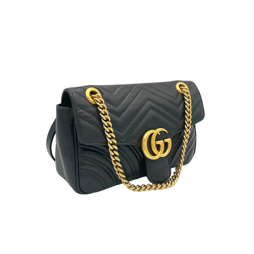 GG Marmont Black Shoulder Bag in Calfskin, Gold hardware