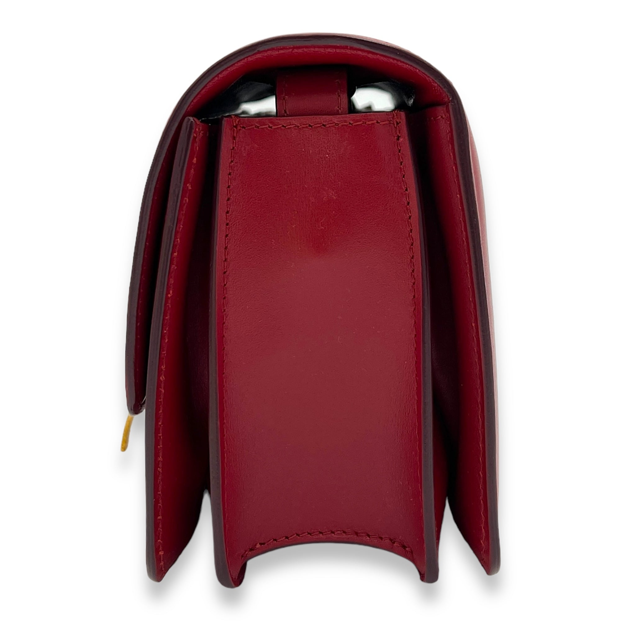 Box Small Red Shoulder Bag in Calfskin, Gold hardware