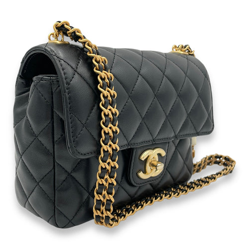 Square Flap Chain Black Crossbody Bag in Lambskin, Gold hardware