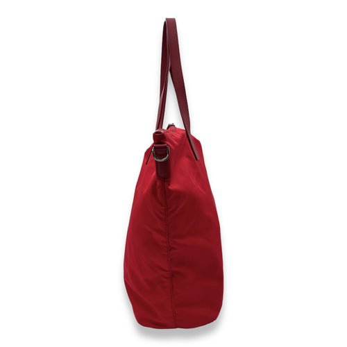 Logo Tote Bag Red in Nylon, Silver hardware