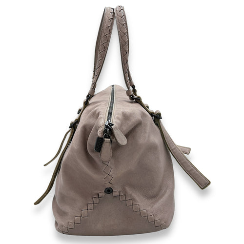 Shoulder Bag Shoulder bag in Calfskin, Gunmetal Hardware