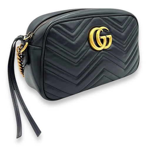 GG Marmont Small Black Crossbody Bag in Calfskin, Gold hardware